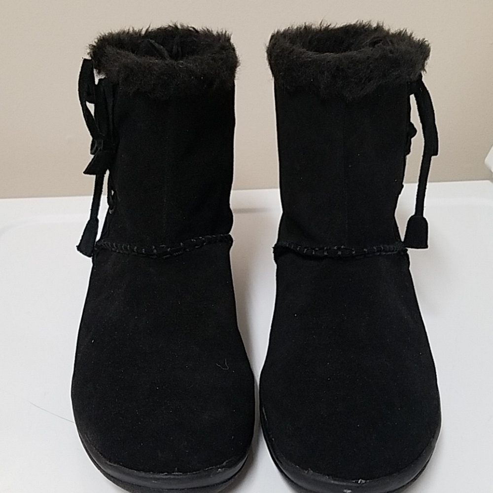 Black suede boots